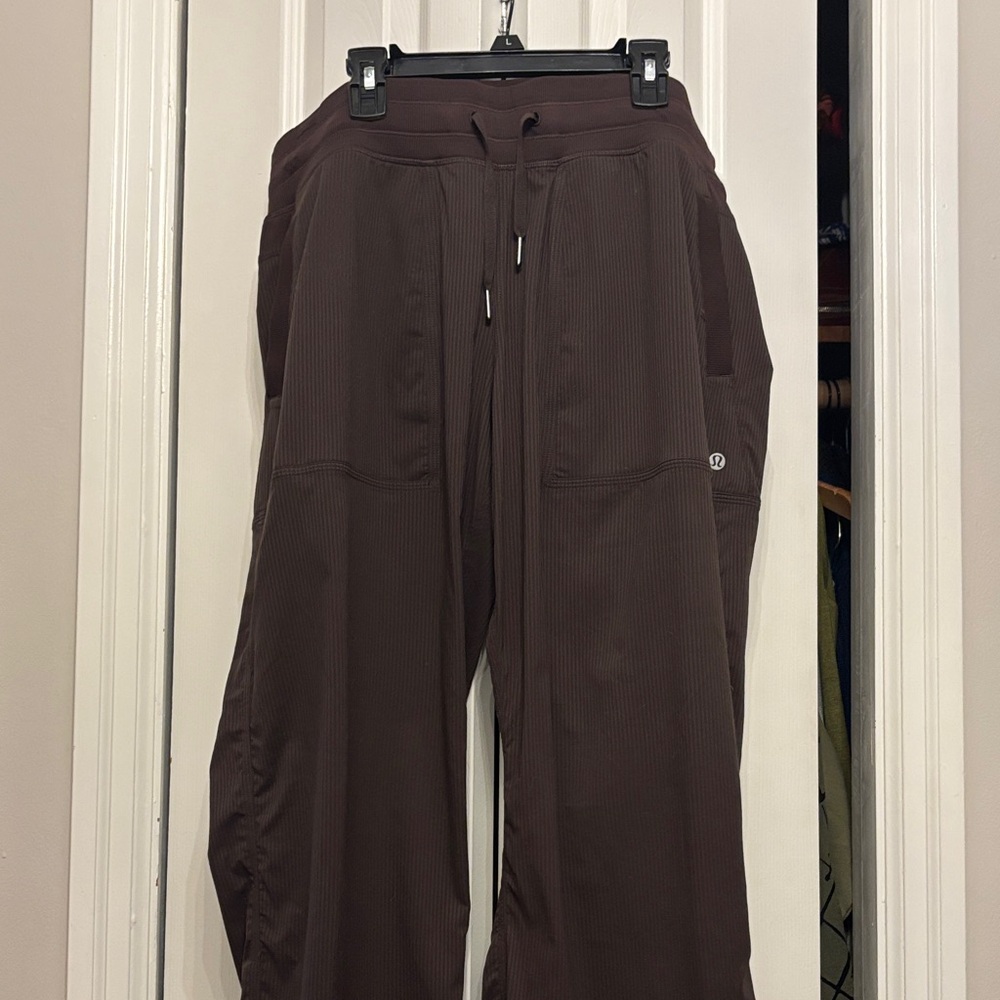 Ladies Lululemon athletica Dark Brown Flare Pants